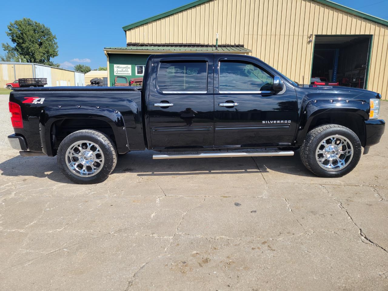 Chevrolet Silverado 1500 LT Crew Cab 4WD 2012