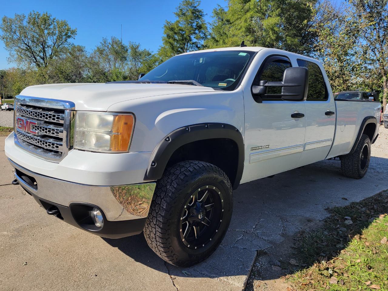 GMC Sierra 3500HD SLE Crew Cab 4WD 2013