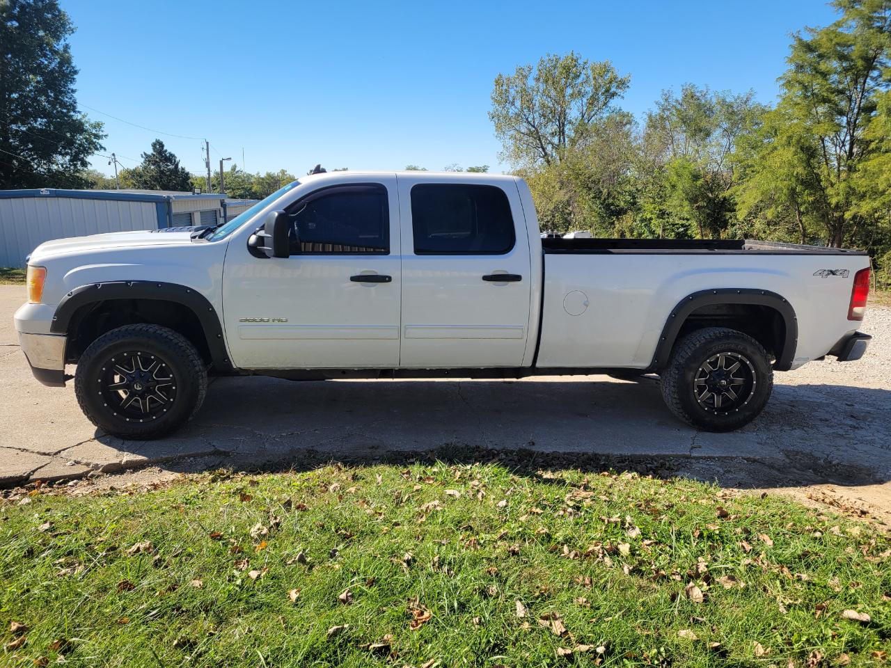 GMC Sierra 3500HD SLE Crew Cab 4WD 2013