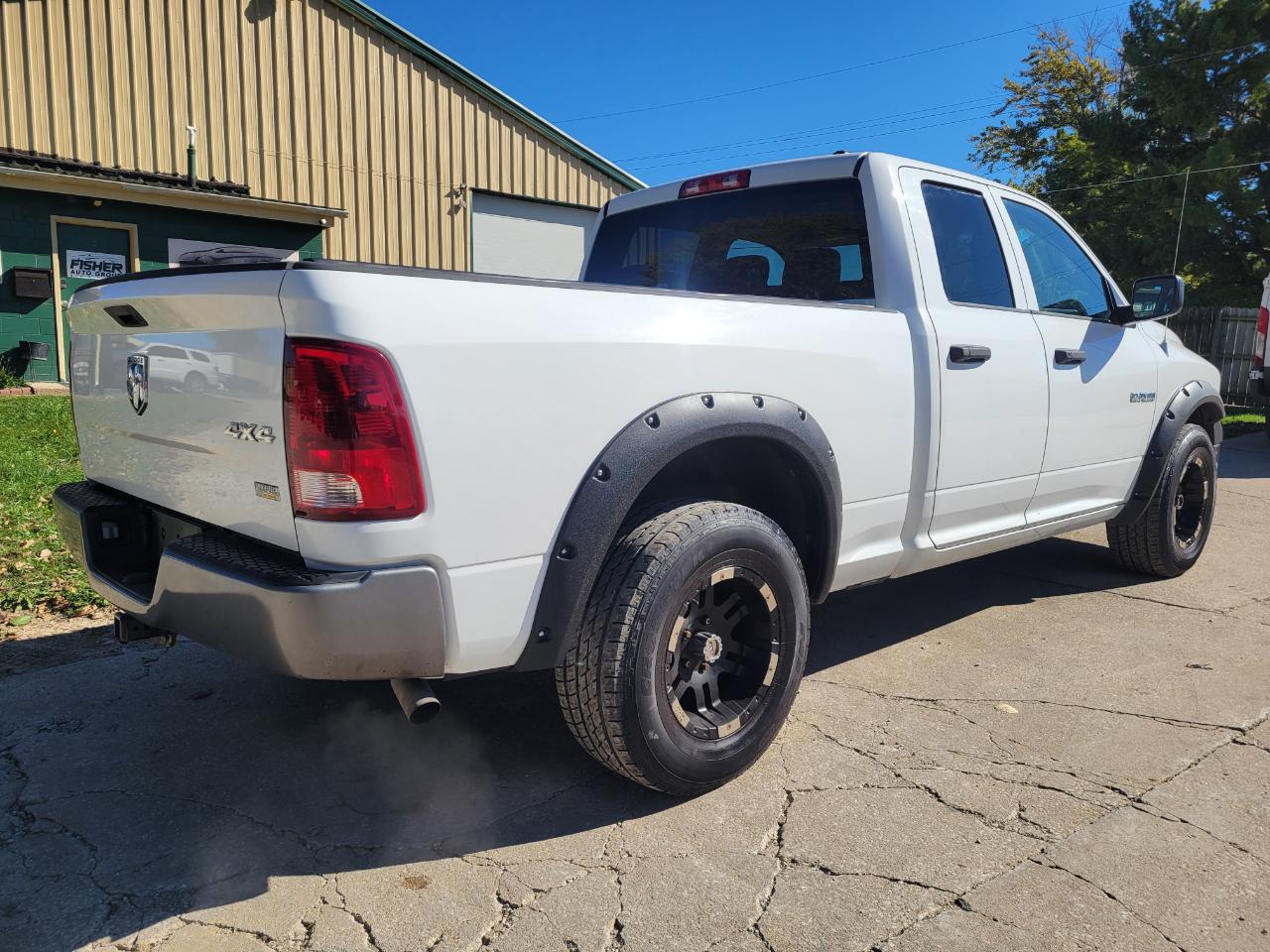 Dodge Ram 1500 ST Quad Cab 4WD 2010