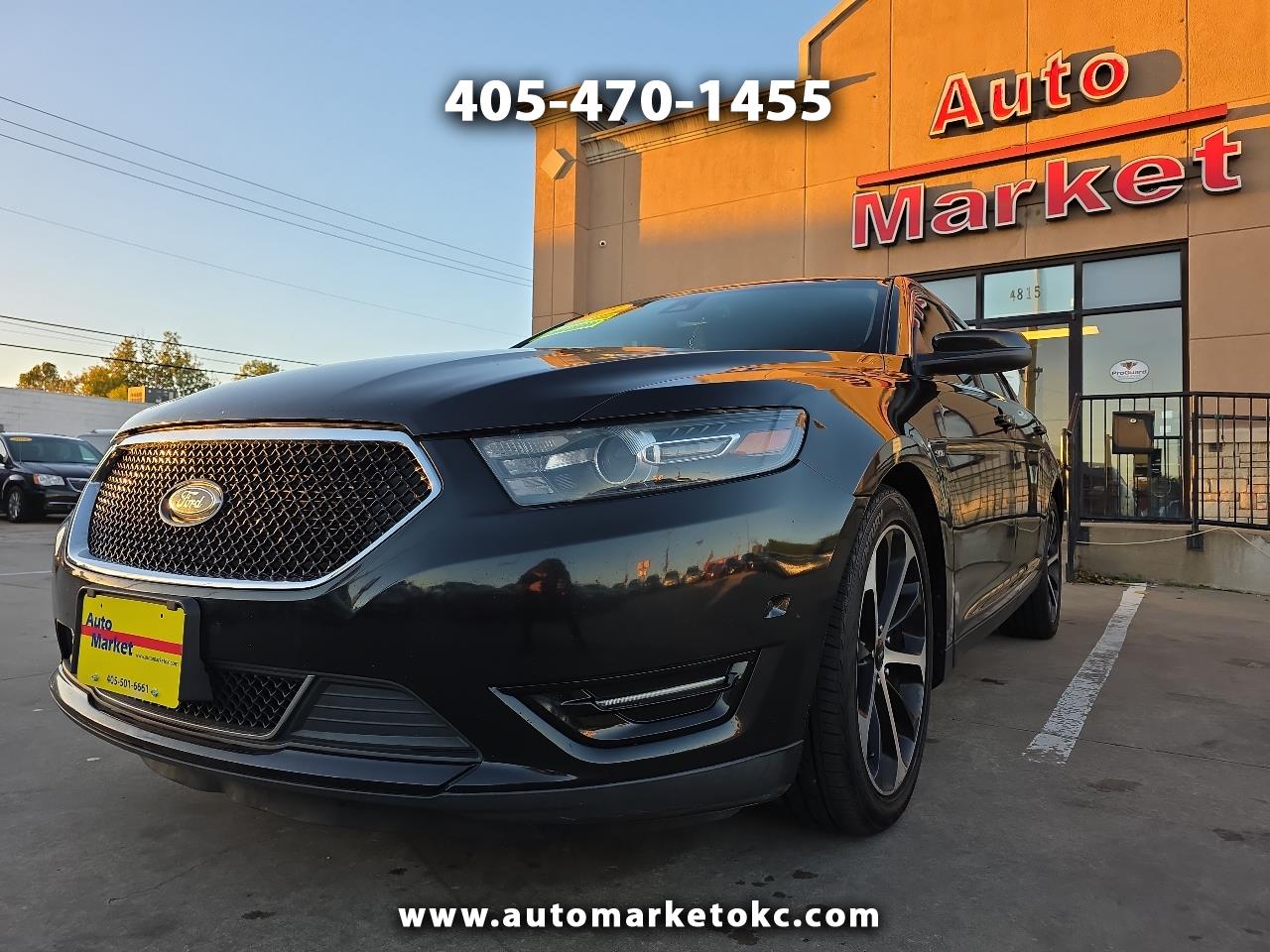 2015 Ford Taurus 4dr Sdn SHO AWD