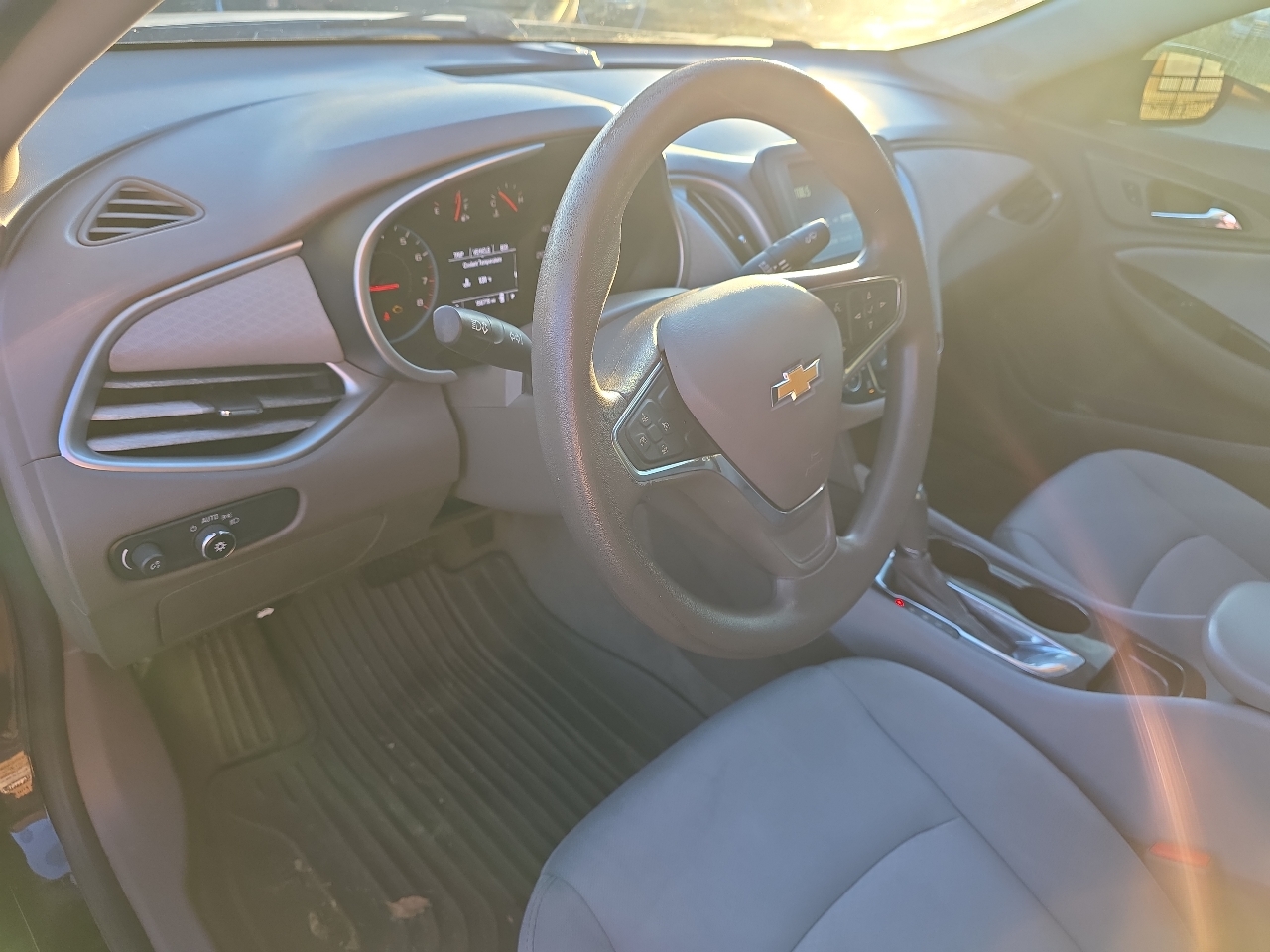 Chevrolet Malibu 4dr Sdn LS w/1FL 2017