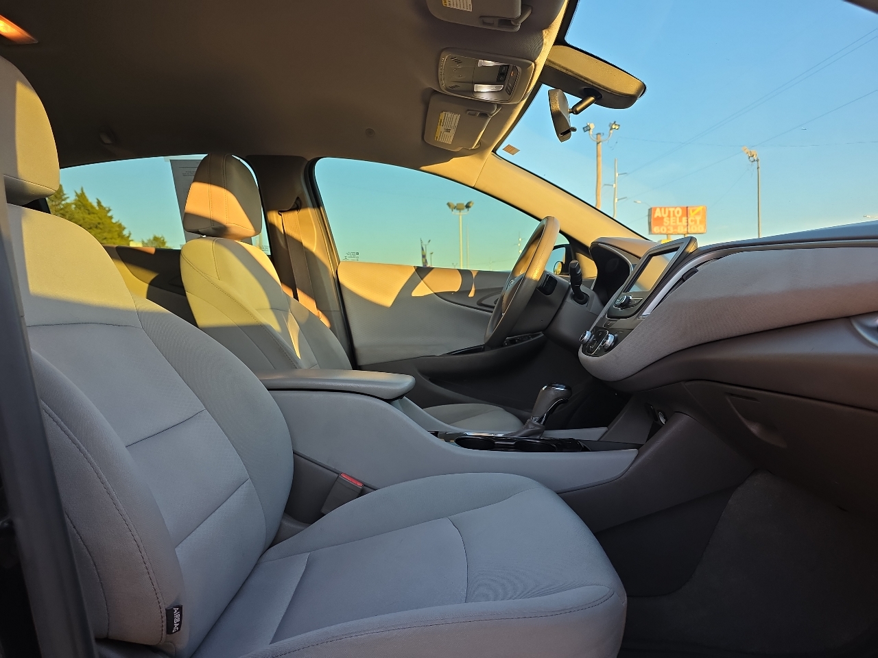 Chevrolet Malibu 4dr Sdn LS w/1FL 2017