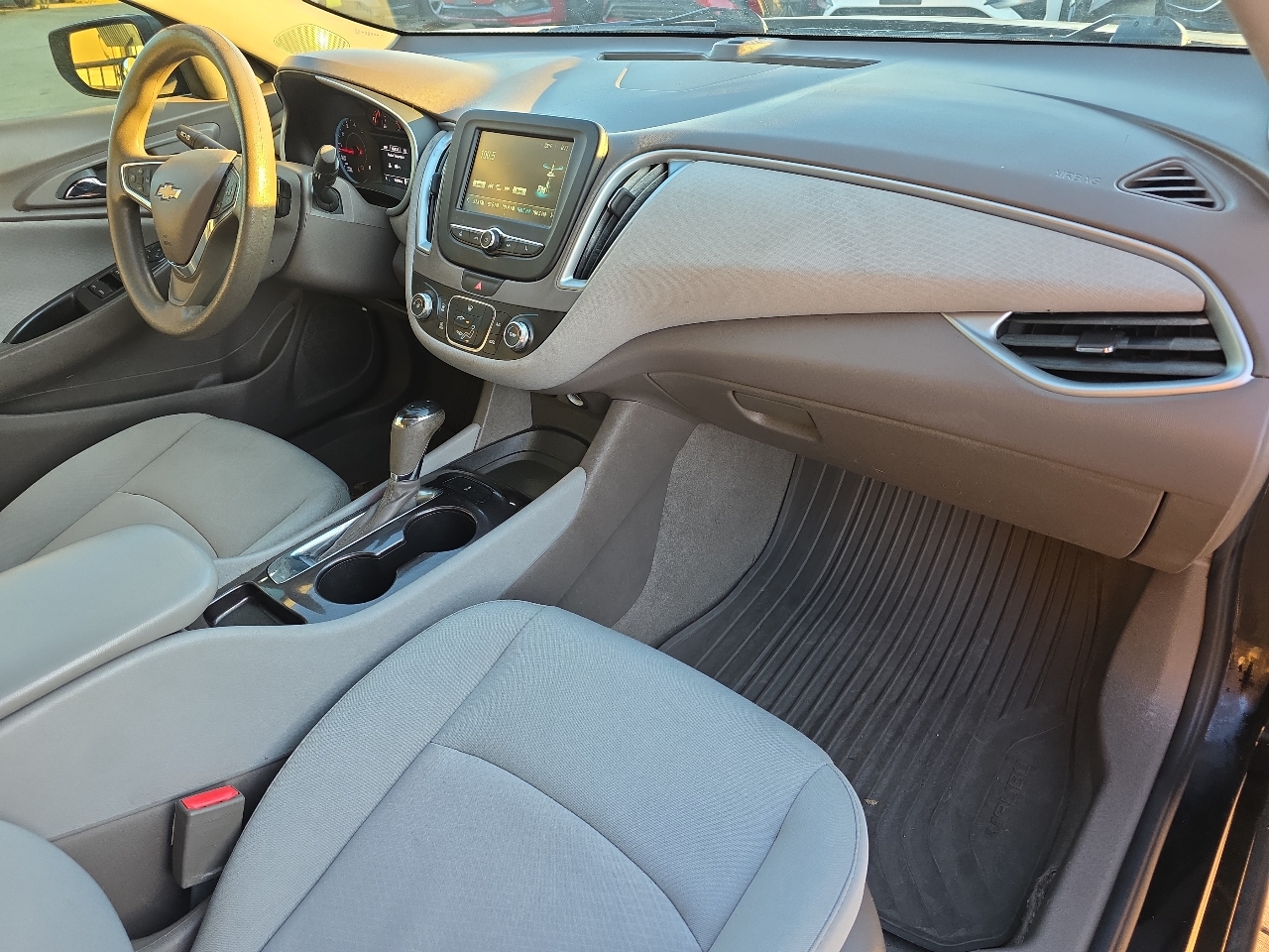 Chevrolet Malibu 4dr Sdn LS w/1FL 2017