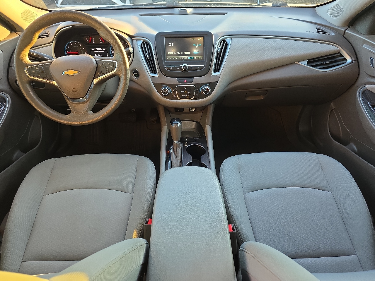 Chevrolet Malibu 4dr Sdn LS w/1FL 2017