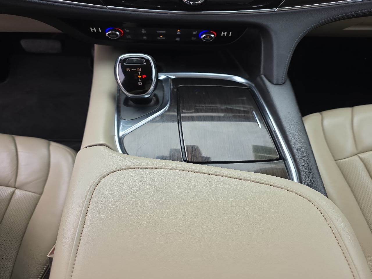 Buick Enclave AWD 4dr Premium 2018