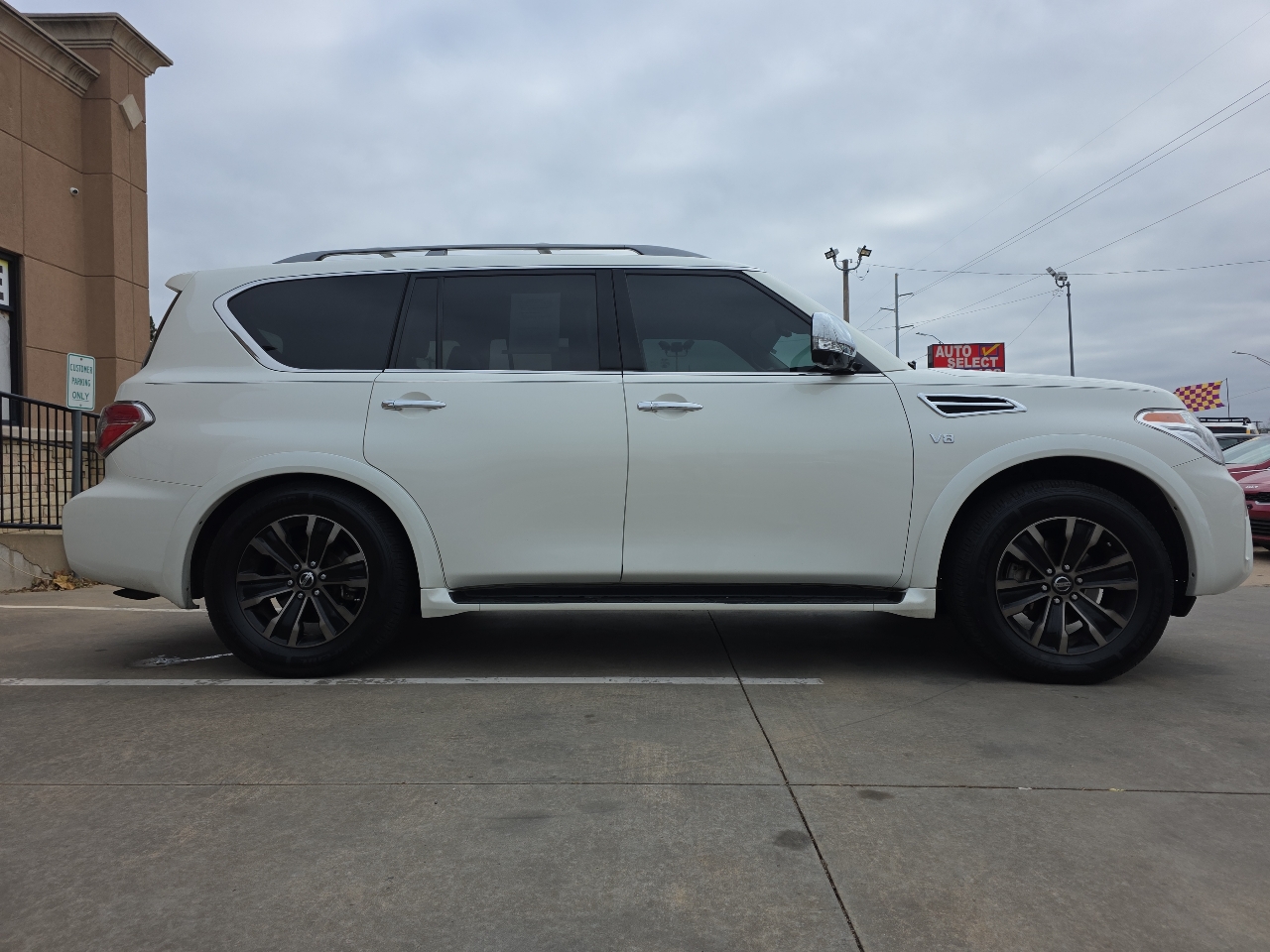 Nissan Armada 4x4 Platinum 2019