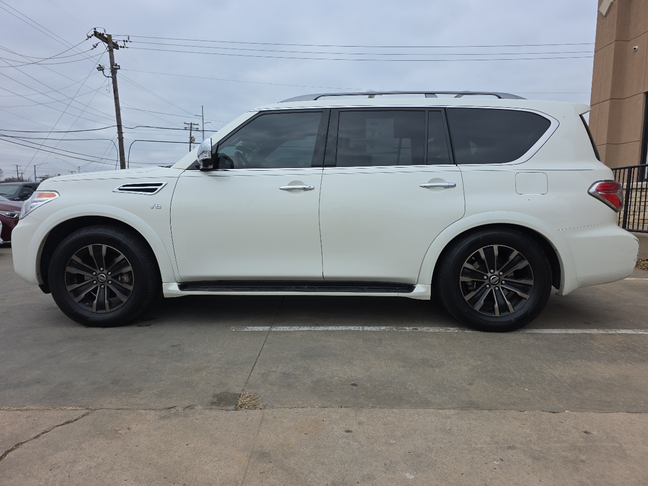 Nissan Armada 4x4 Platinum 2019