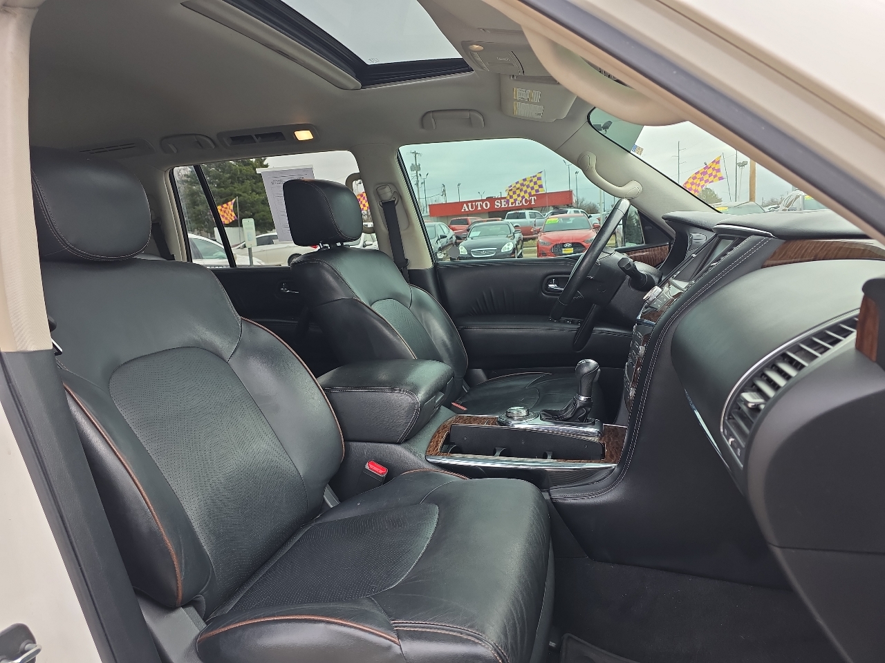 Nissan Armada 4x4 Platinum 2019