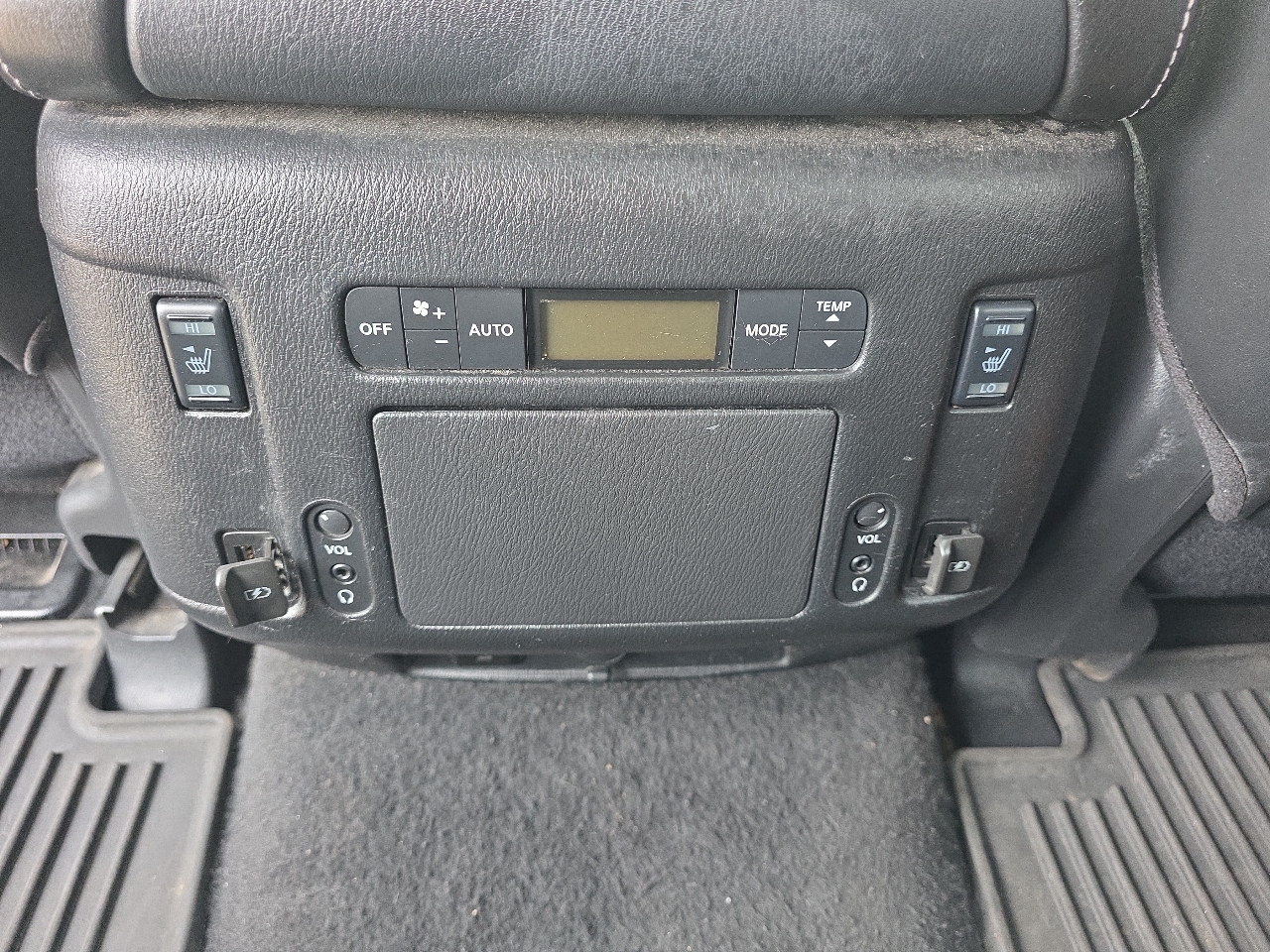 Nissan Armada 4x4 Platinum 2019