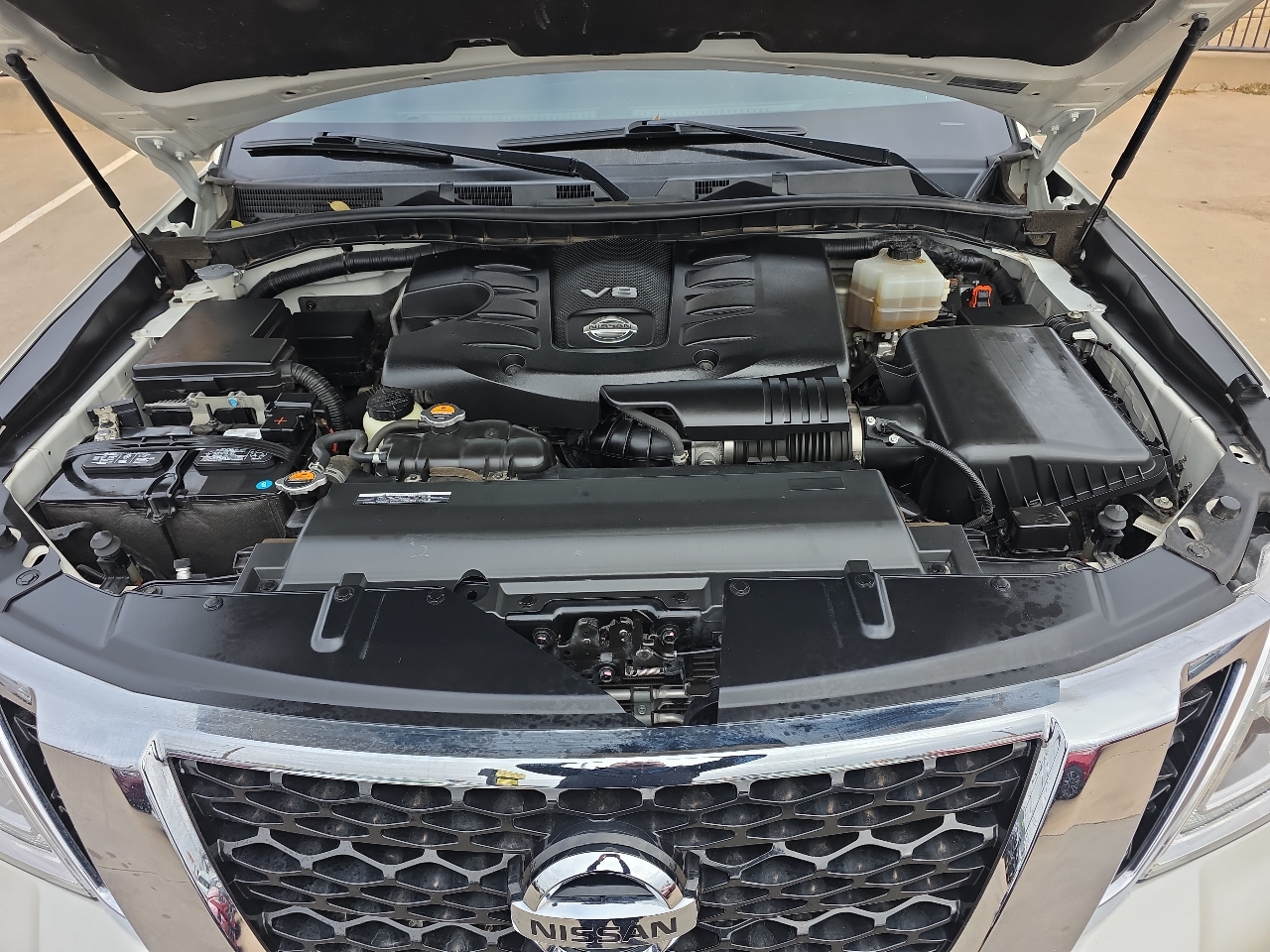 Nissan Armada 4x4 Platinum 2019
