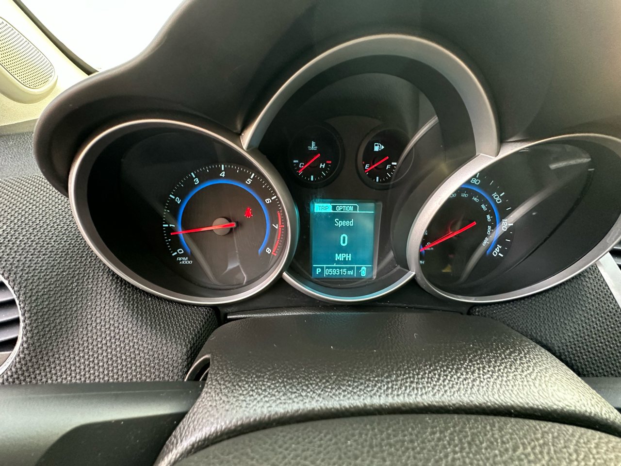 Chevrolet Cruze Limited 4dr Sdn Auto LT w/1LT 2016