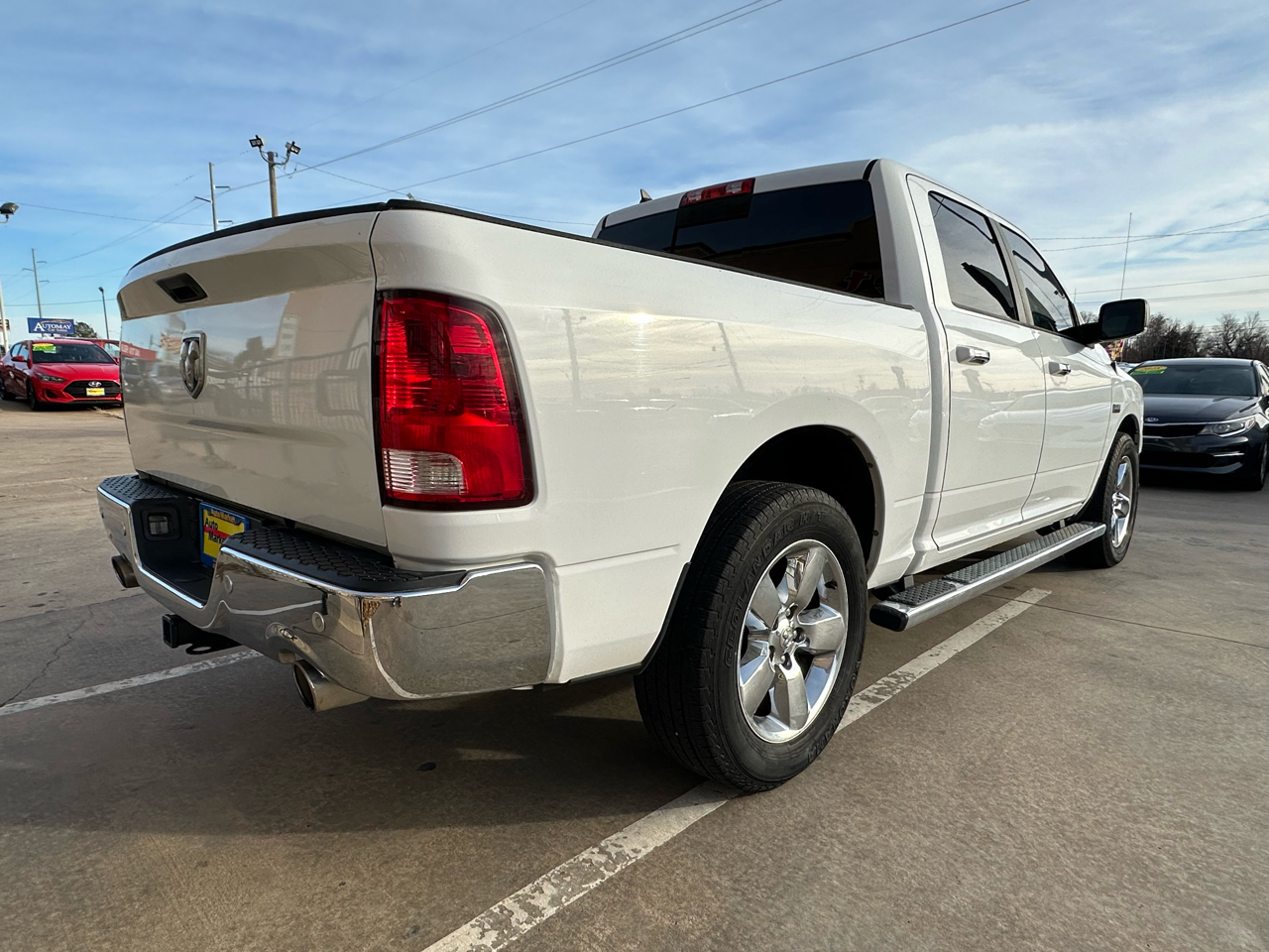 RAM 1500 2WD Crew Cab 140.5" Lone Star 2016