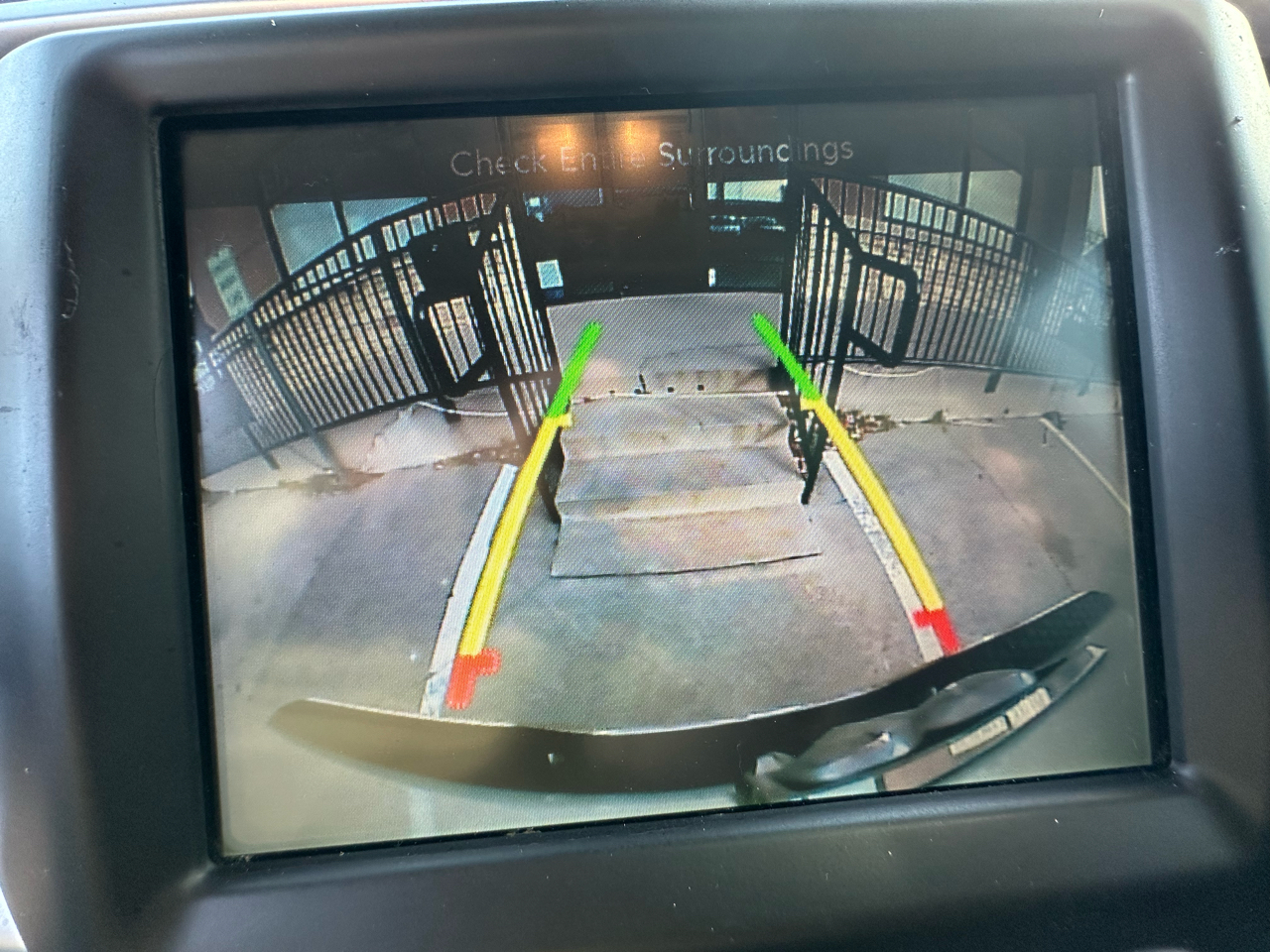 RAM 1500 2WD Crew Cab 140.5" Lone Star 2016