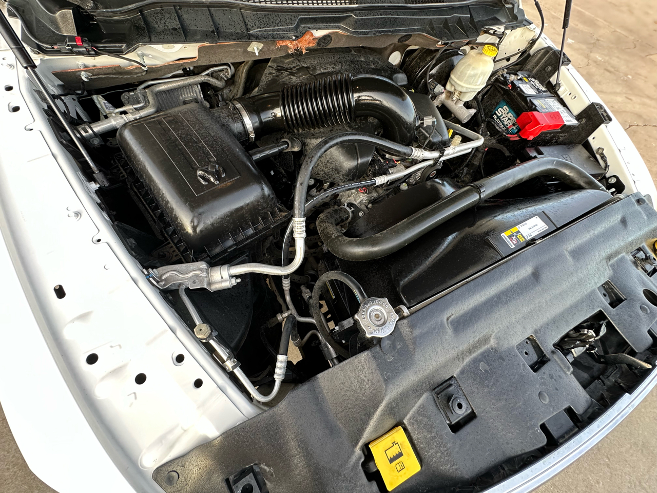 RAM 1500 2WD Crew Cab 140.5" Lone Star 2016