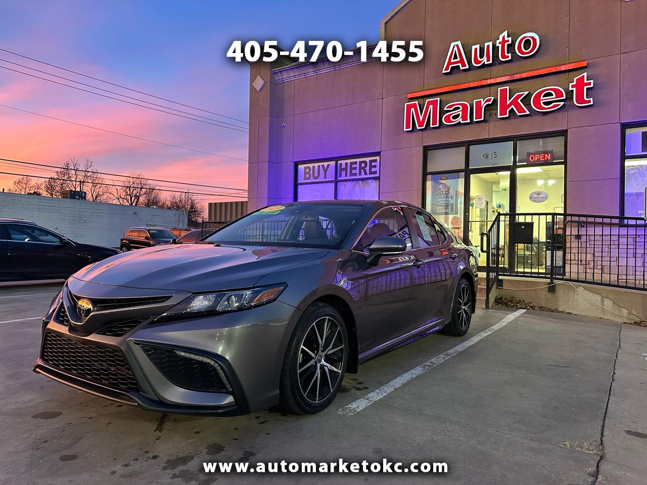 Toyota Camry SE Auto (Natl) 2023