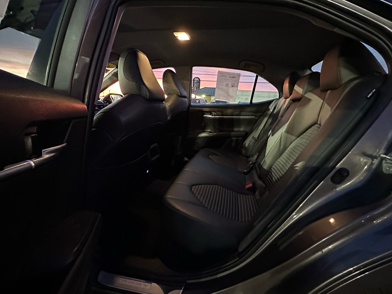 Toyota Camry SE Auto (Natl) 2023