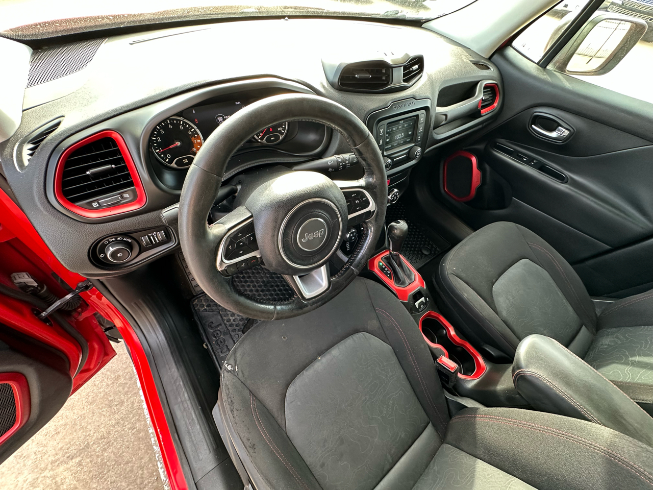 Jeep Renegade 4WD 4dr Trailhawk 2016