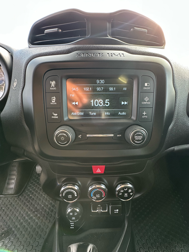 Jeep Renegade 4WD 4dr Trailhawk 2016