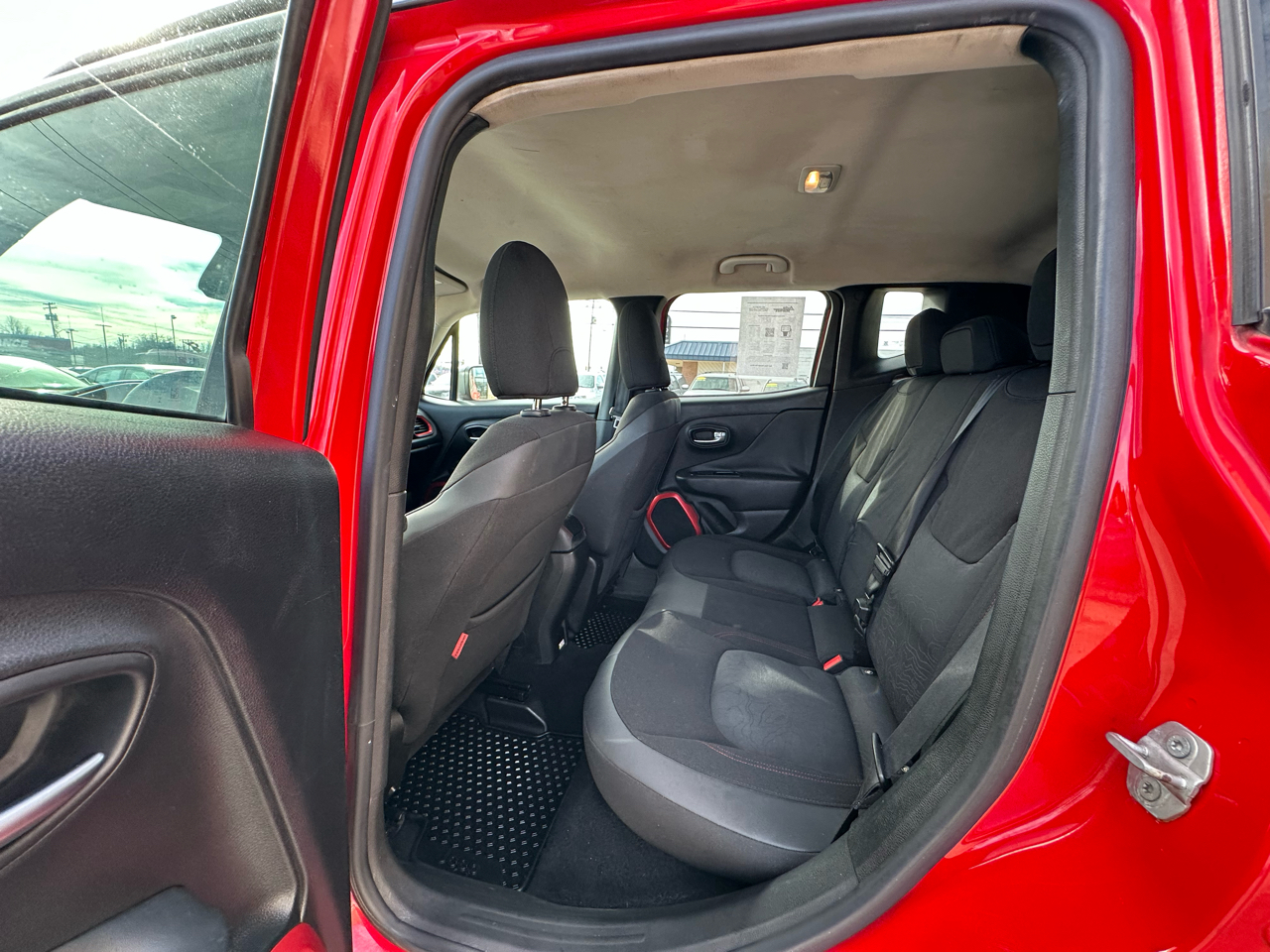 Jeep Renegade 4WD 4dr Trailhawk 2016