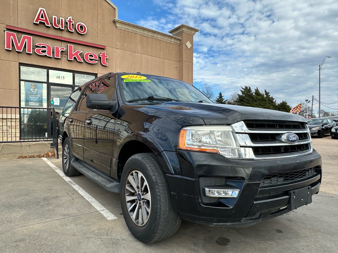 Ford Expedition 2WD 4dr XLT 2015