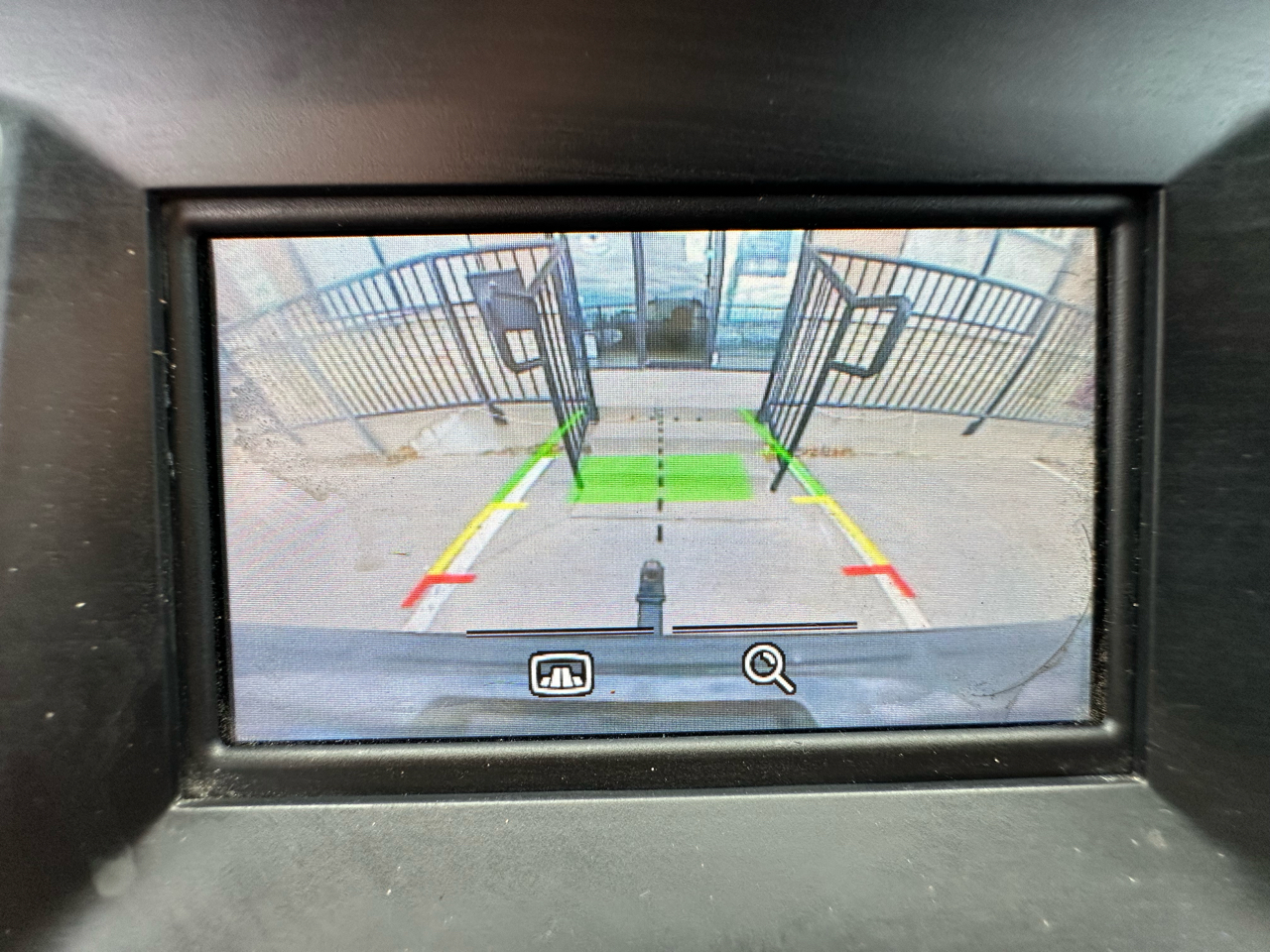 Ford Expedition 2WD 4dr XLT 2015