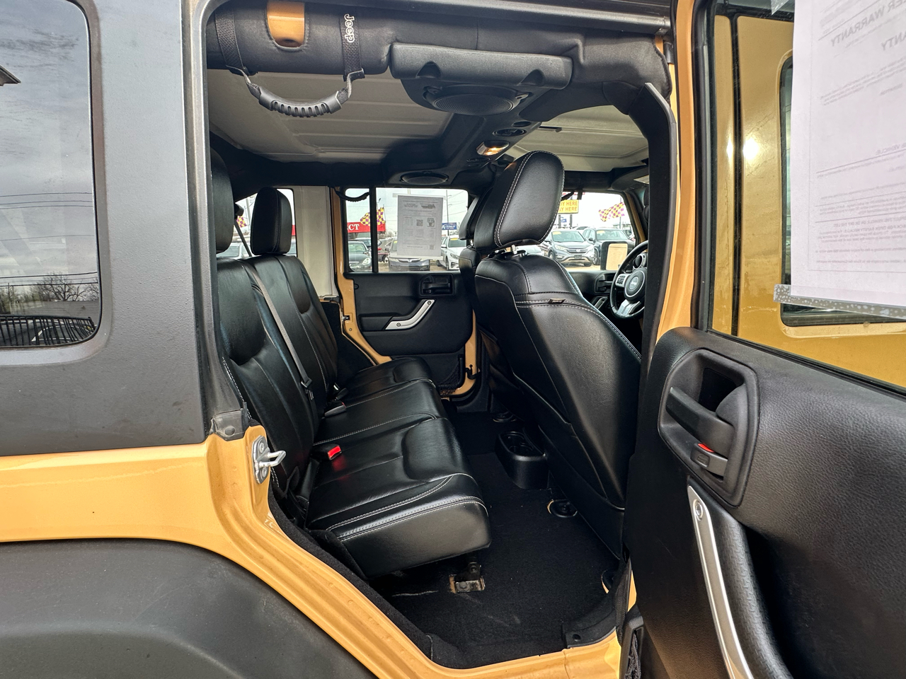 Jeep Wrangler Unlimited 4WD 4dr Rubicon X 2014