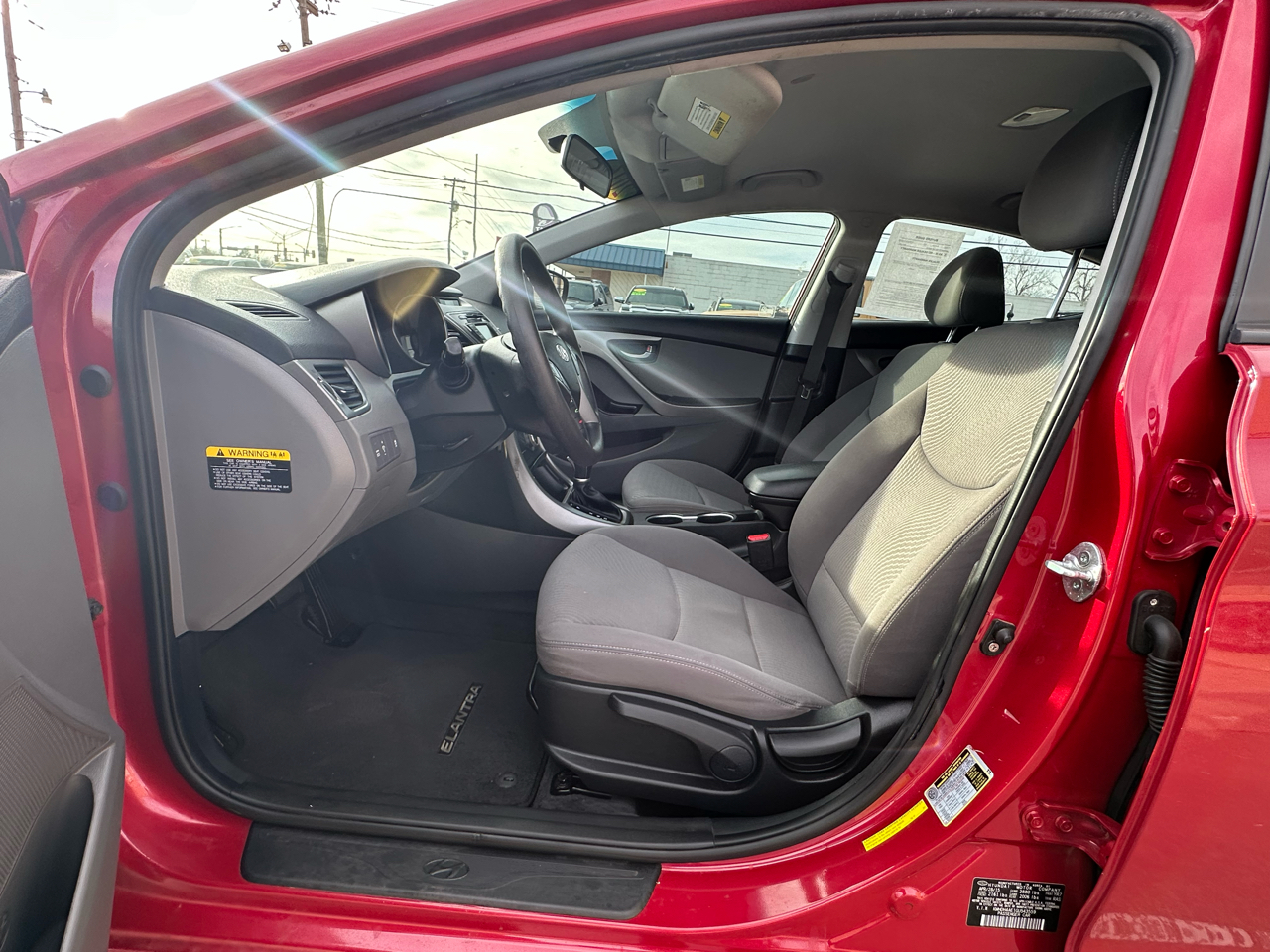 Hyundai Elantra 4dr Sdn Auto SE 2016