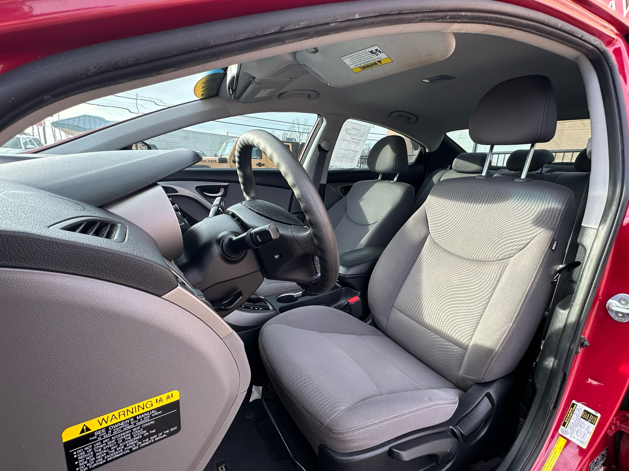 Hyundai Elantra 4dr Sdn Auto SE 2016