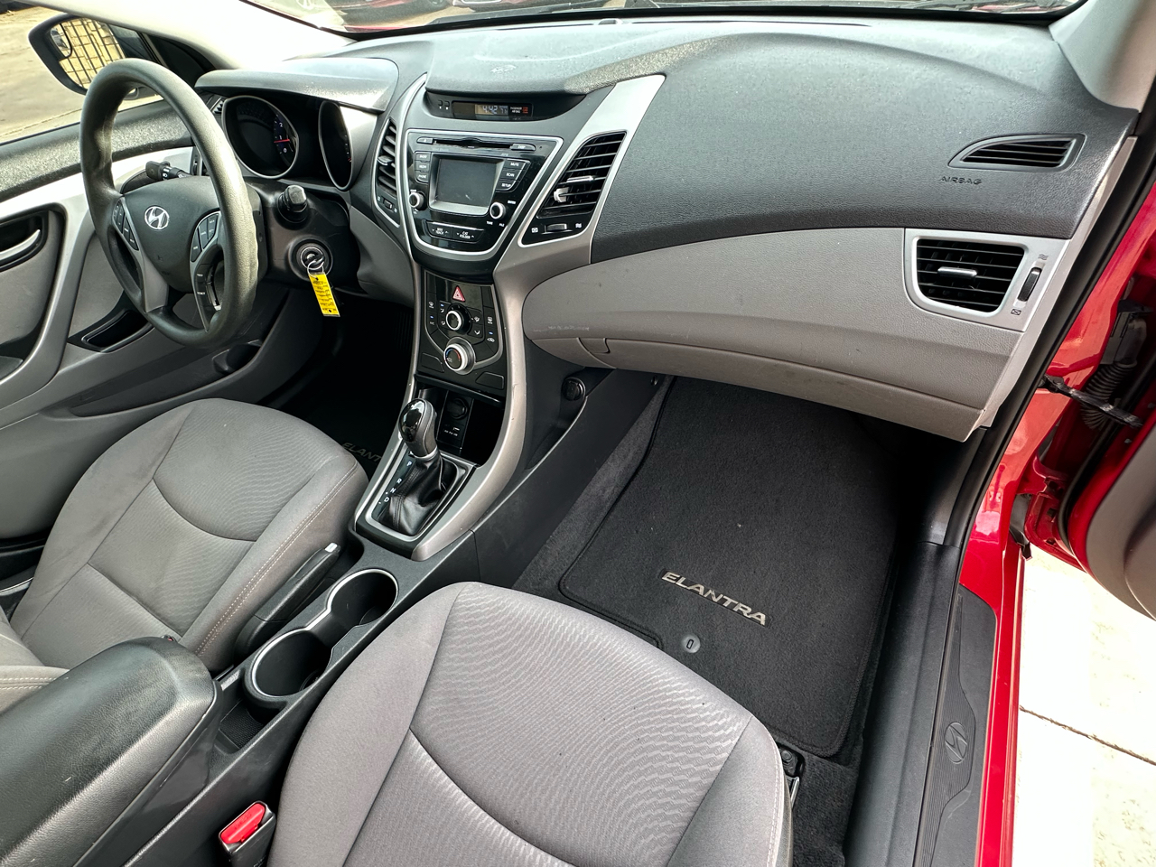 Hyundai Elantra 4dr Sdn Auto SE 2016