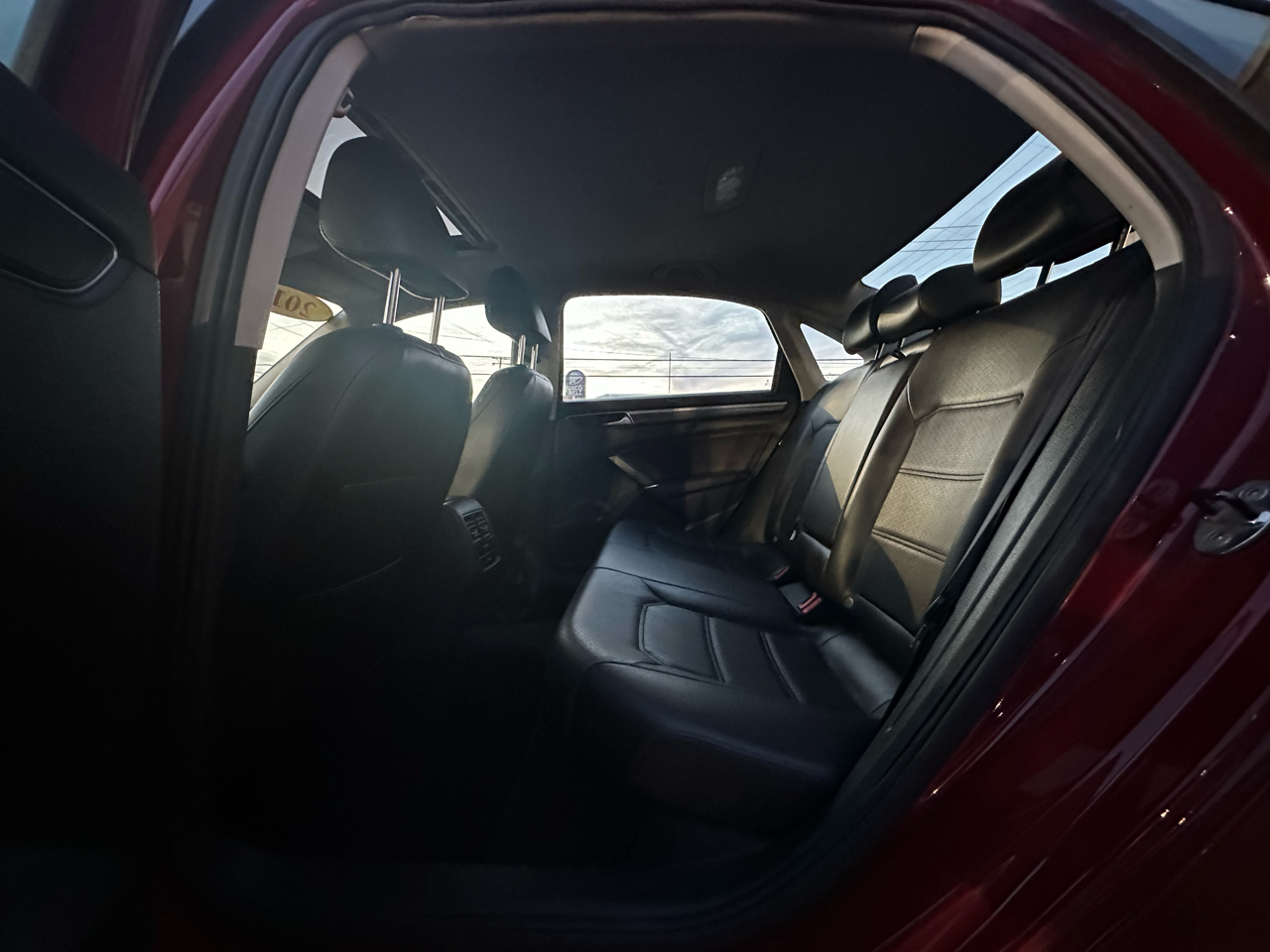 Volkswagen Passat 4dr Sdn 1.8T Auto SE 2016