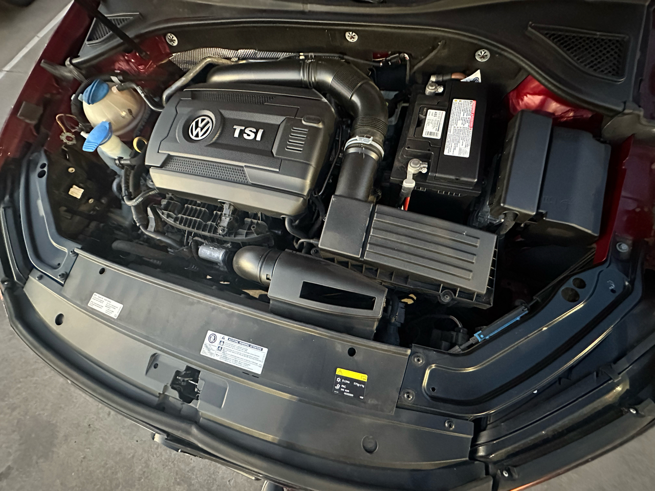 Volkswagen Passat 4dr Sdn 1.8T Auto SE 2016