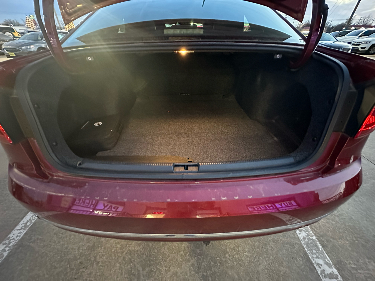 Volkswagen Passat 4dr Sdn 1.8T Auto SE 2016