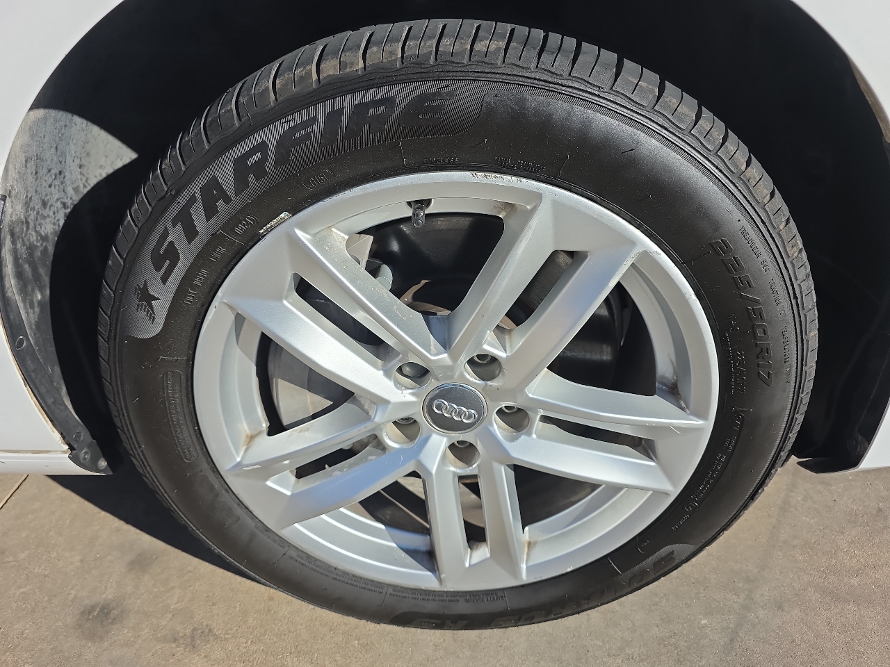 Audi A4 2.0 TFSI Auto Premium quattro AWD 2017