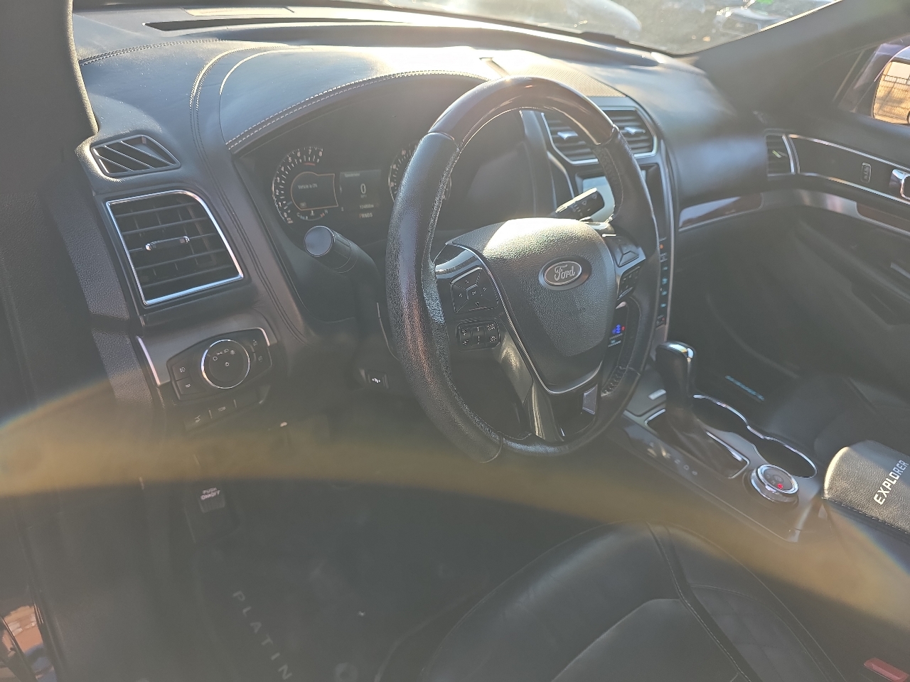 Ford Explorer Platinum 4WD 2018