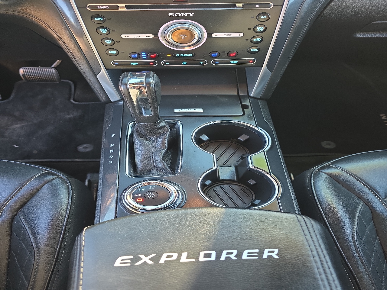 Ford Explorer Platinum 4WD 2018