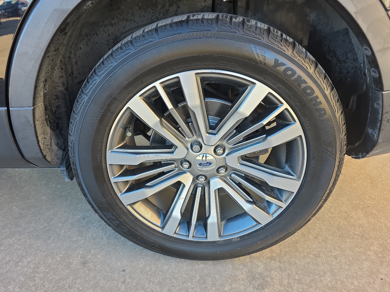 Ford Explorer Platinum 4WD 2018