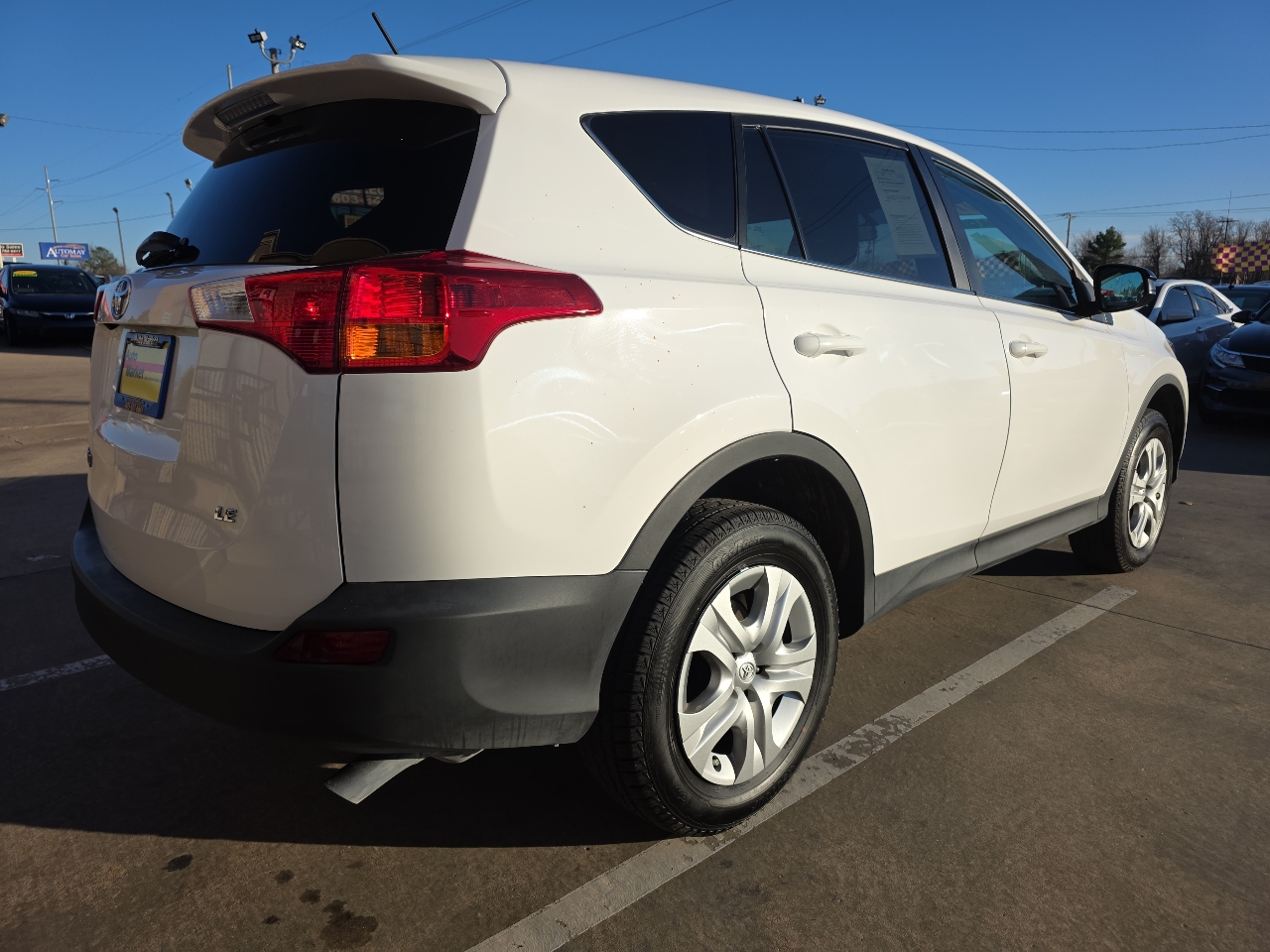 Toyota RAV4 FWD 4dr LE (Natl) 2015