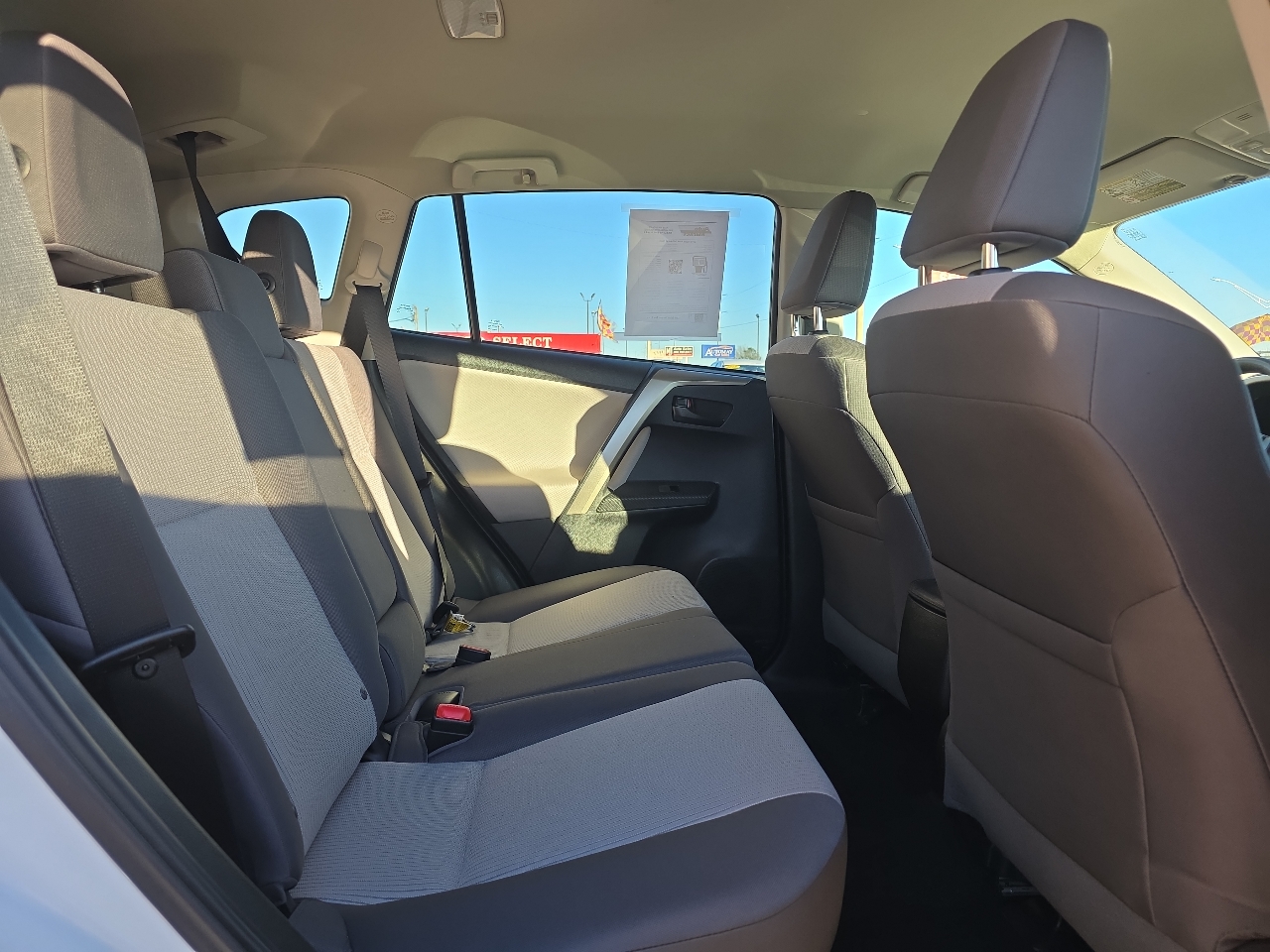 Toyota RAV4 FWD 4dr LE (Natl) 2015