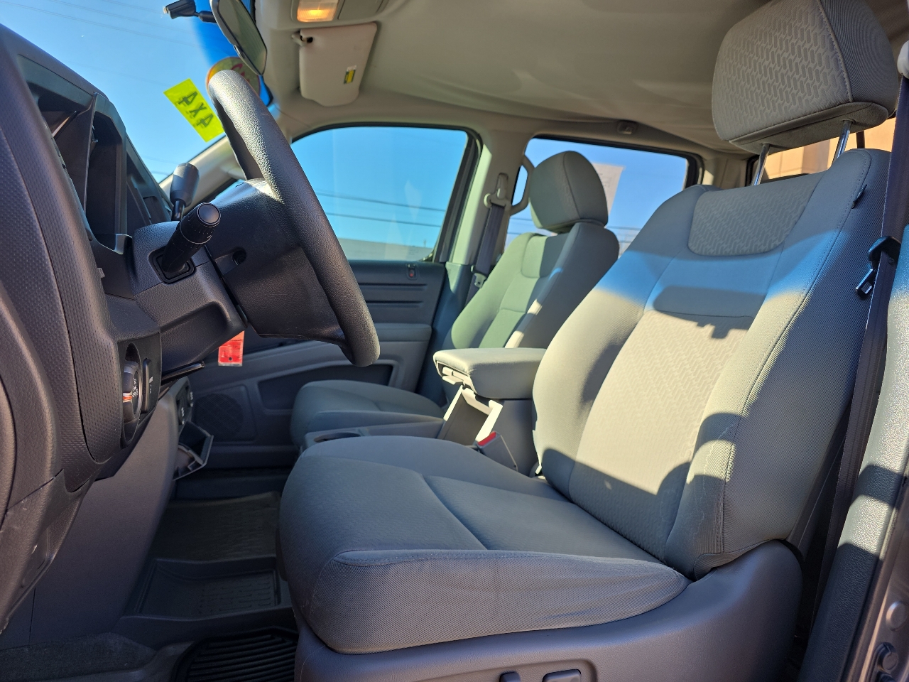 Honda Ridgeline 4WD Crew Cab RTS 2012