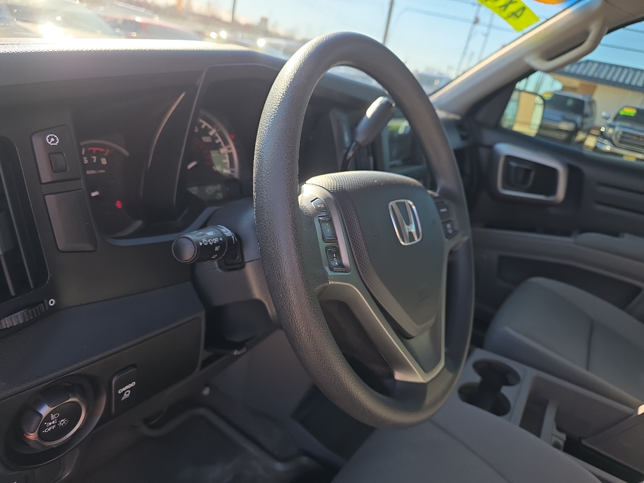 Honda Ridgeline 4WD Crew Cab RTS 2012