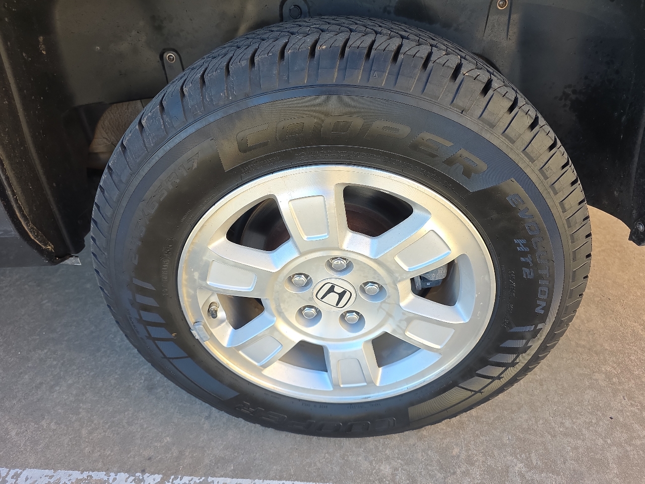 Honda Ridgeline 4WD Crew Cab RTS 2012