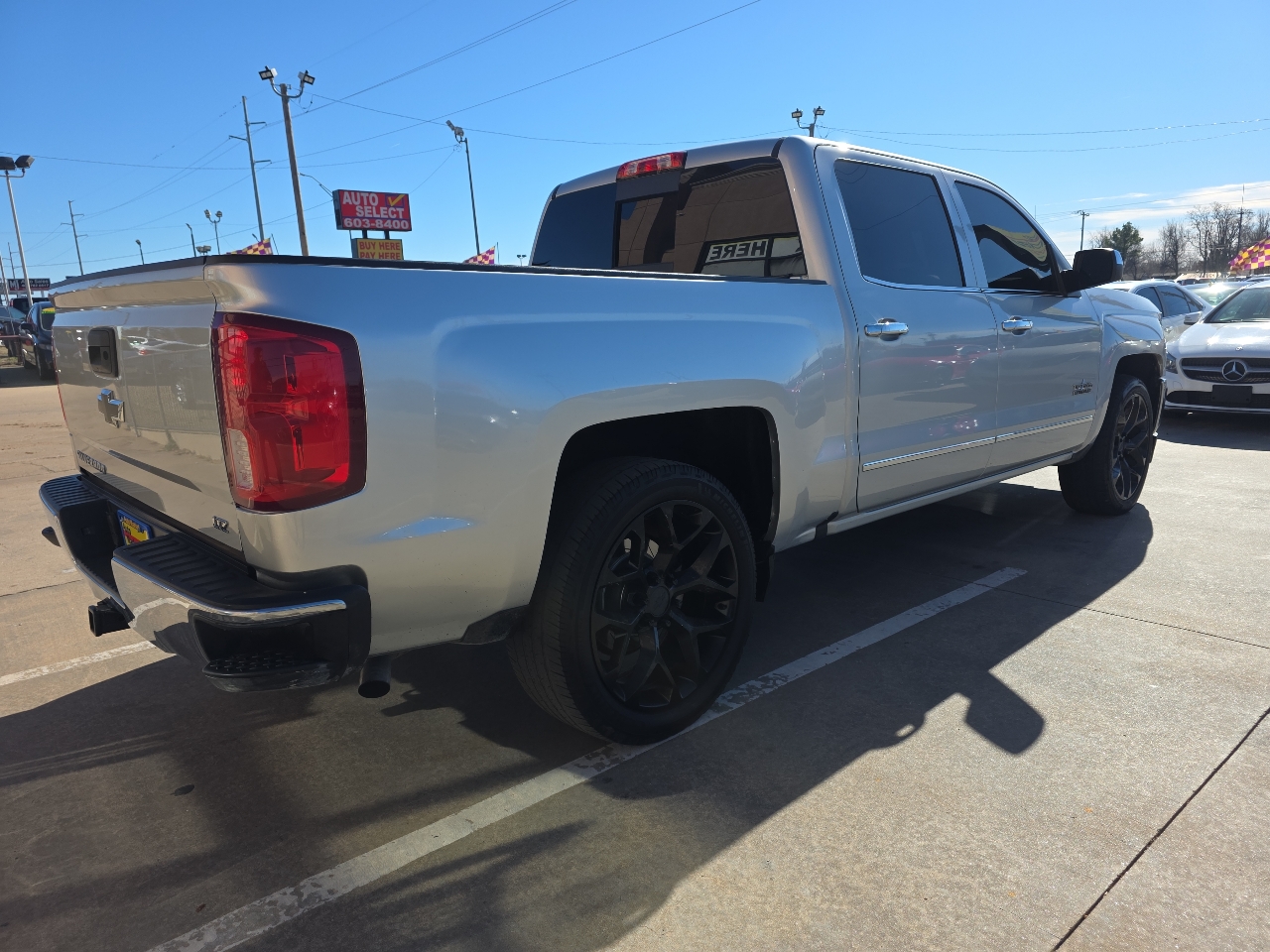 Chevrolet Silverado 1500 2WD Crew Cab 143.5" LTZ w/1LZ 2017
