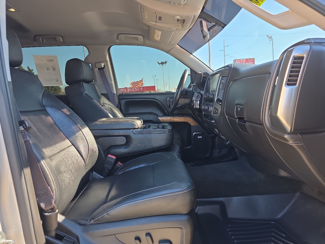 Chevrolet Silverado 1500 2WD Crew Cab 143.5" LTZ w/1LZ 2017