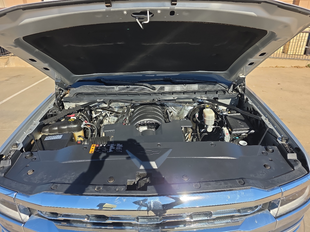 Chevrolet Silverado 1500 2WD Crew Cab 143.5" LTZ w/1LZ 2017