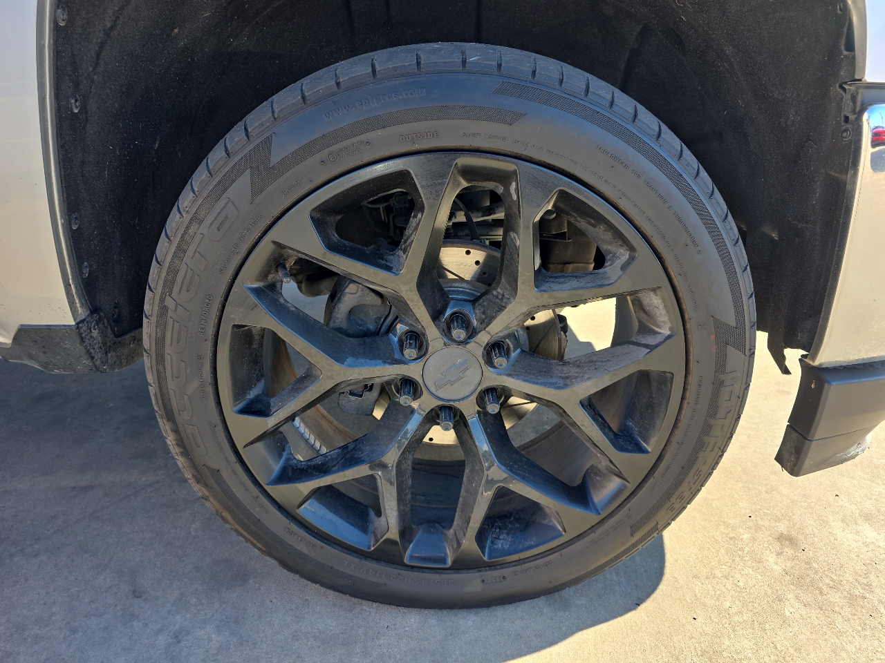 Chevrolet Silverado 1500 2WD Crew Cab 143.5" LTZ w/1LZ 2017