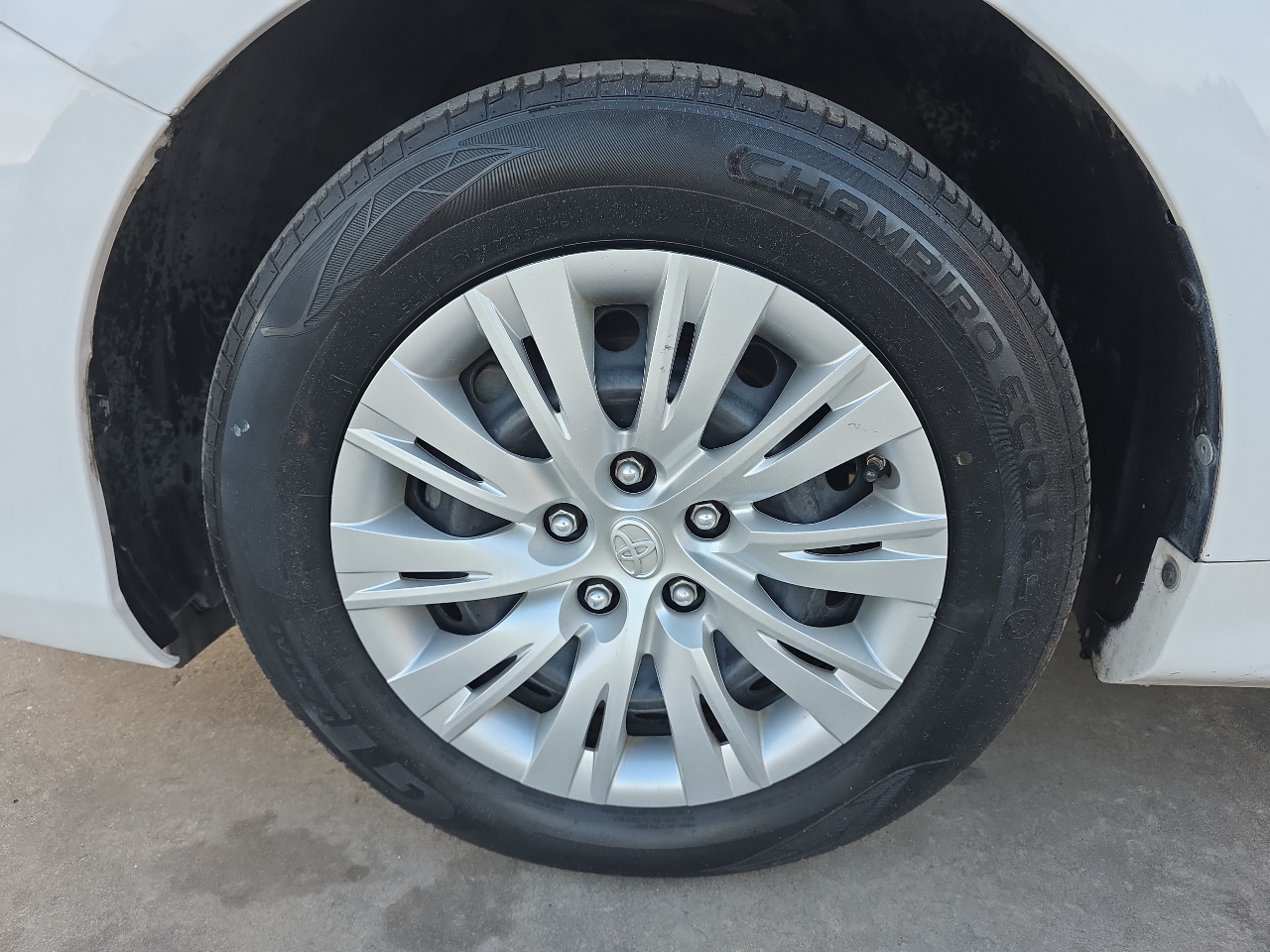 Toyota Camry Hybrid 4dr Sdn LE (Natl) 2013