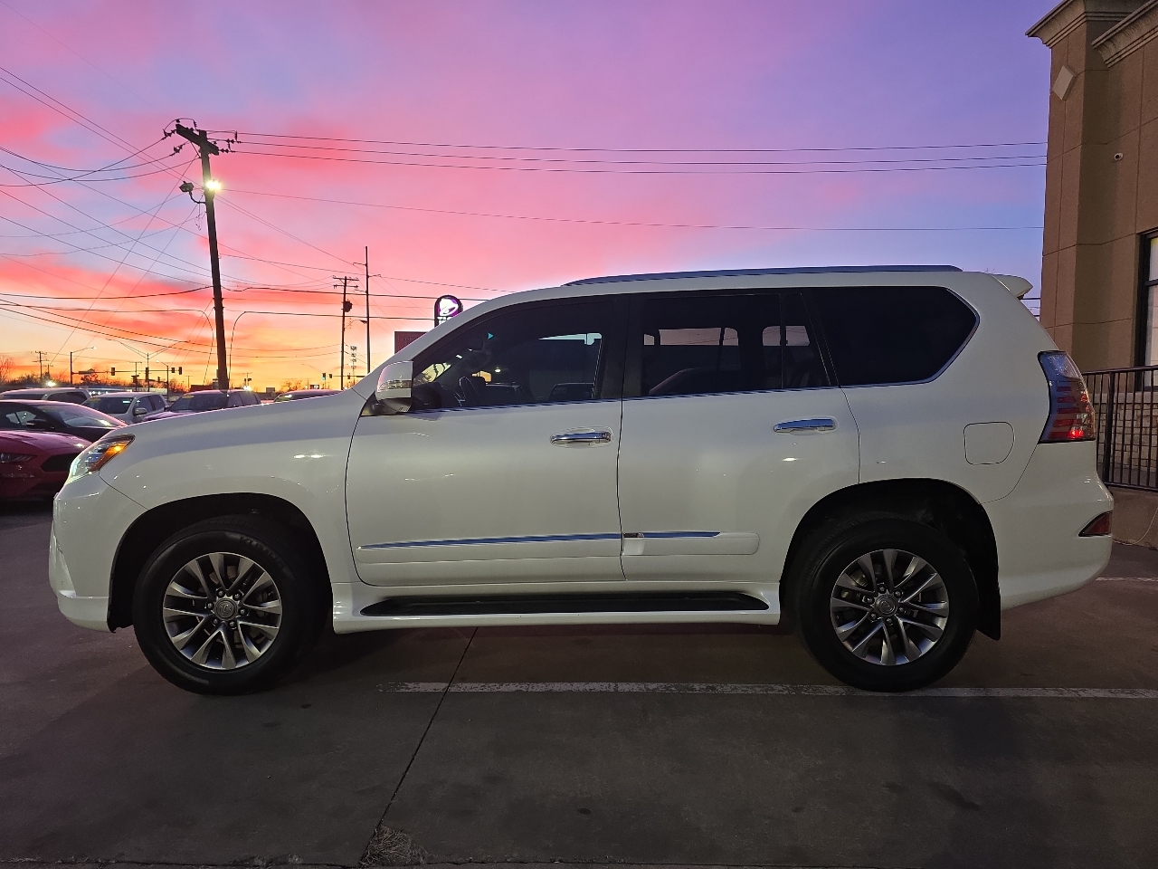 Lexus GX 460 4WD 4dr Luxury 2015