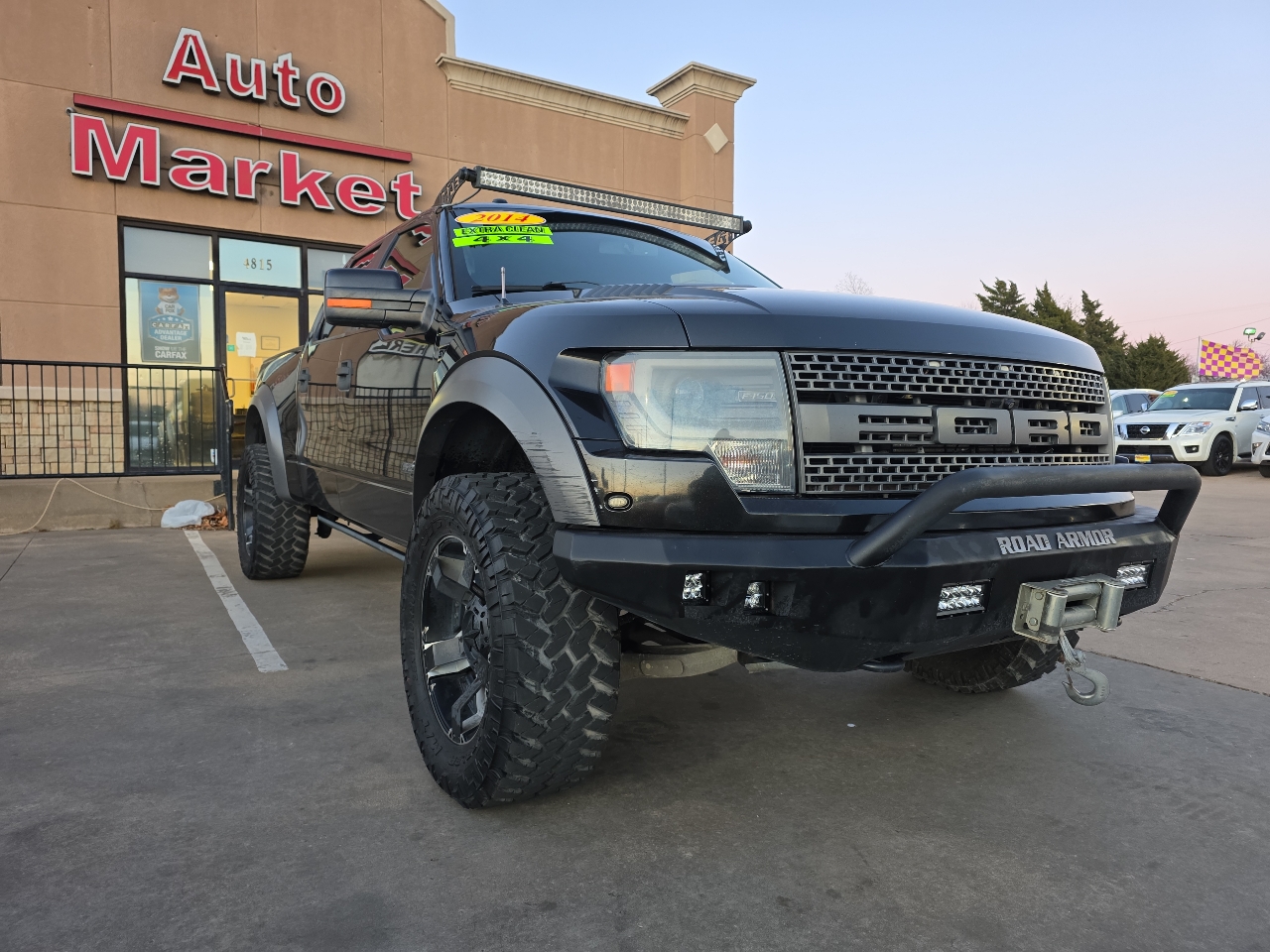 Ford F-150 4WD SuperCrew 145" SVT Raptor 2014