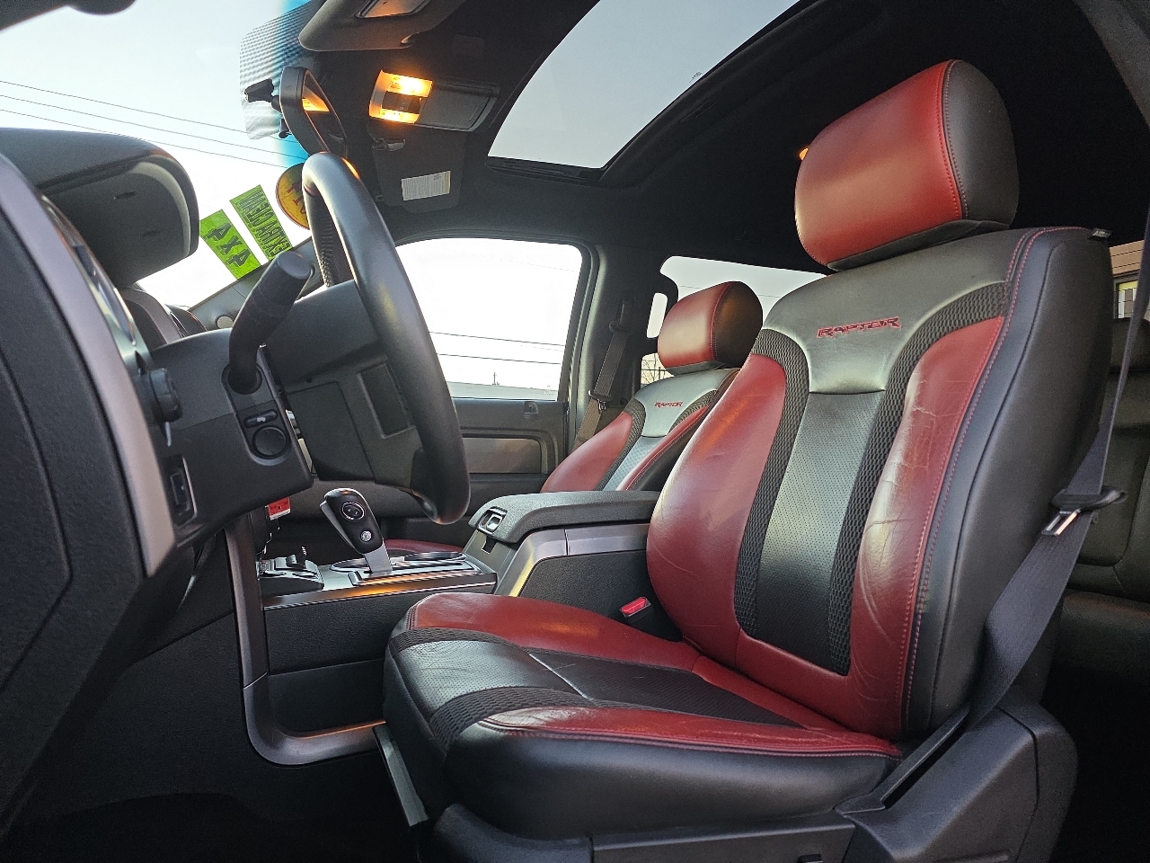 Ford F-150 4WD SuperCrew 145" SVT Raptor 2014